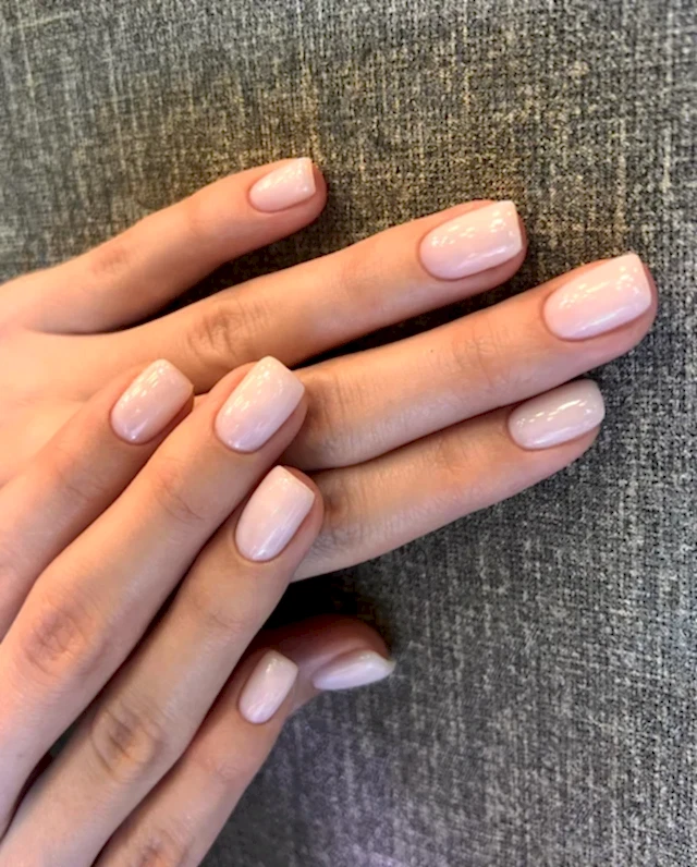 nude oje